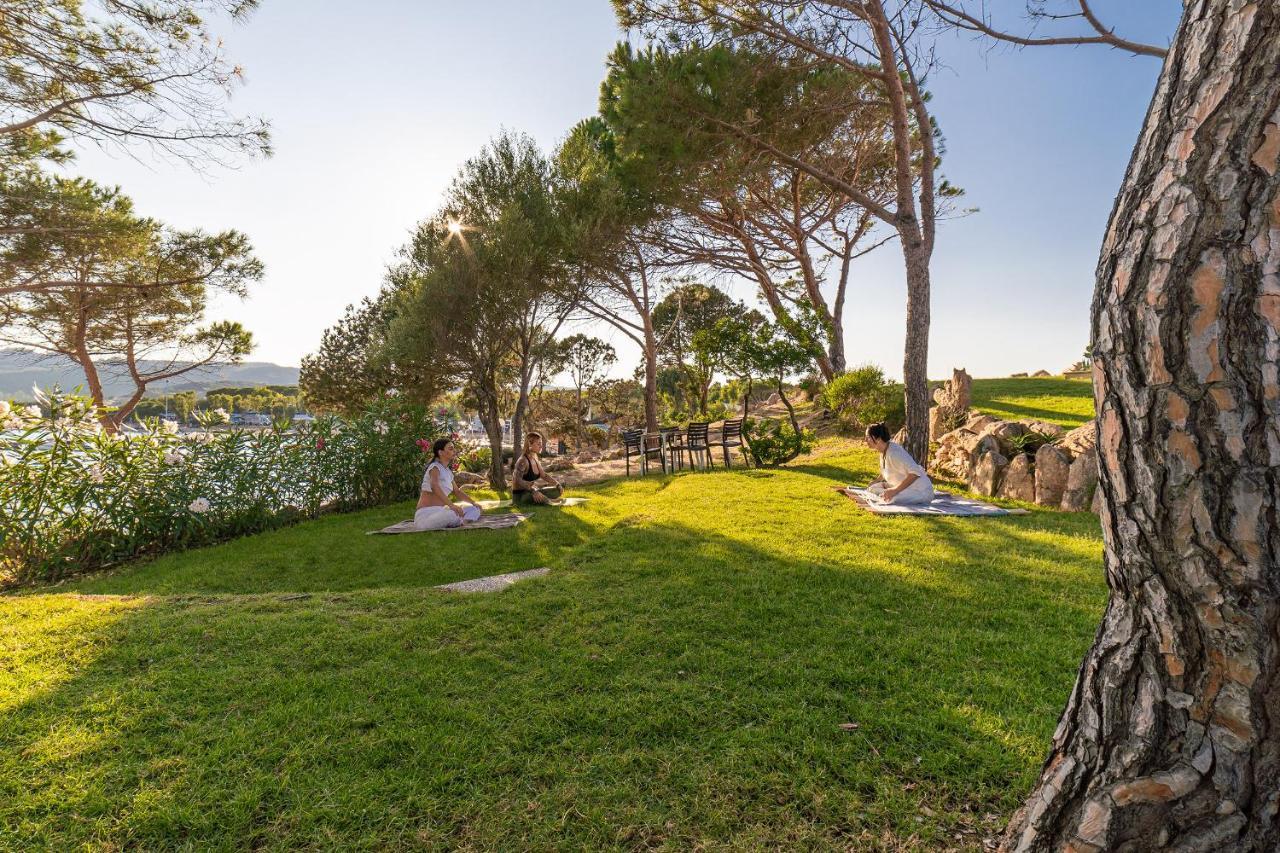 Centro Vacanze Isuledda Канниджионе Экстерьер фото