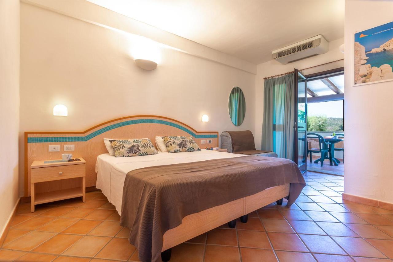 Centro Vacanze Isuledda Канниджионе Экстерьер фото